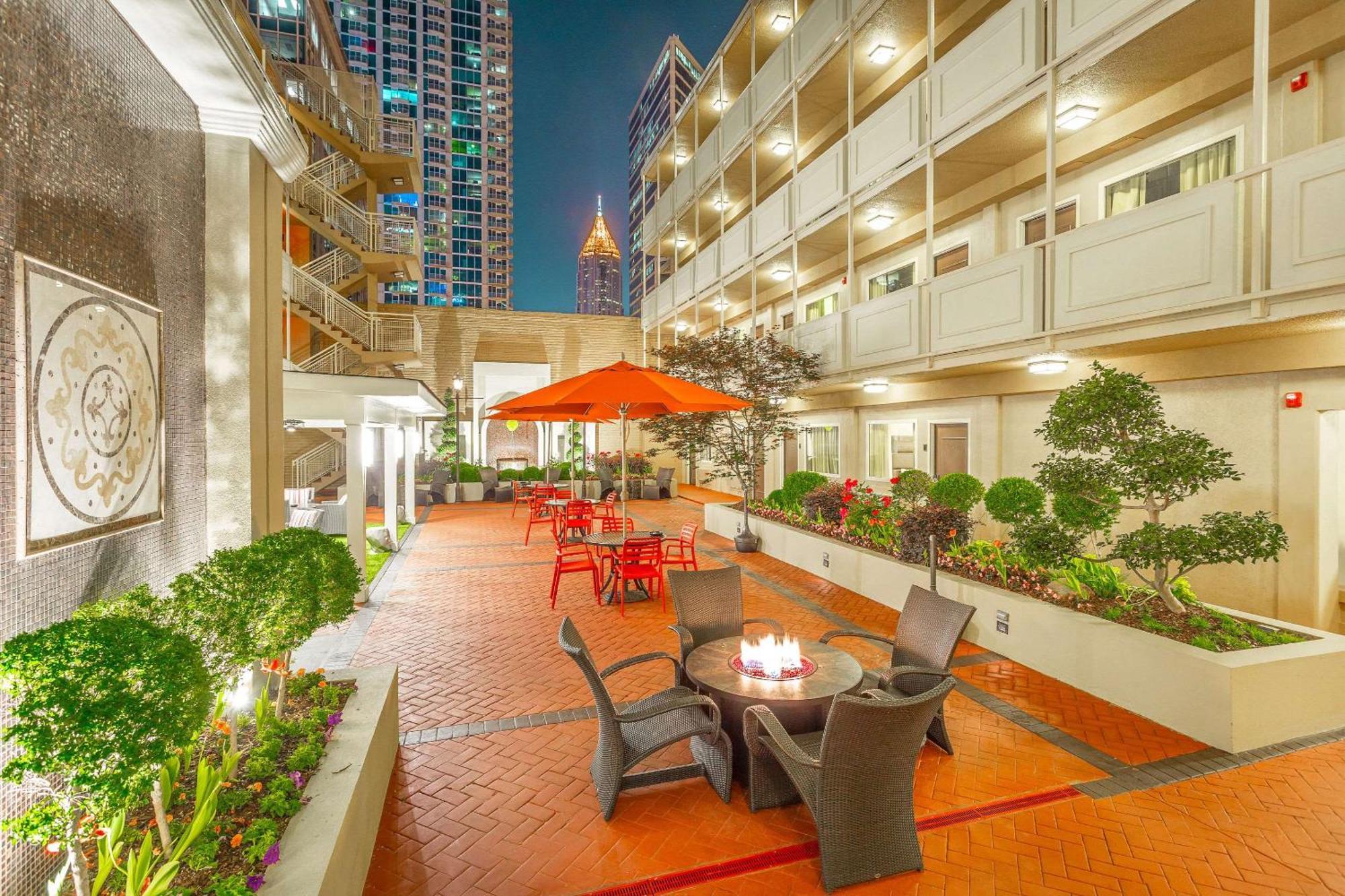 Inn At The Peachtrees, Ascend Hotel Collection Atlanta Esterno foto